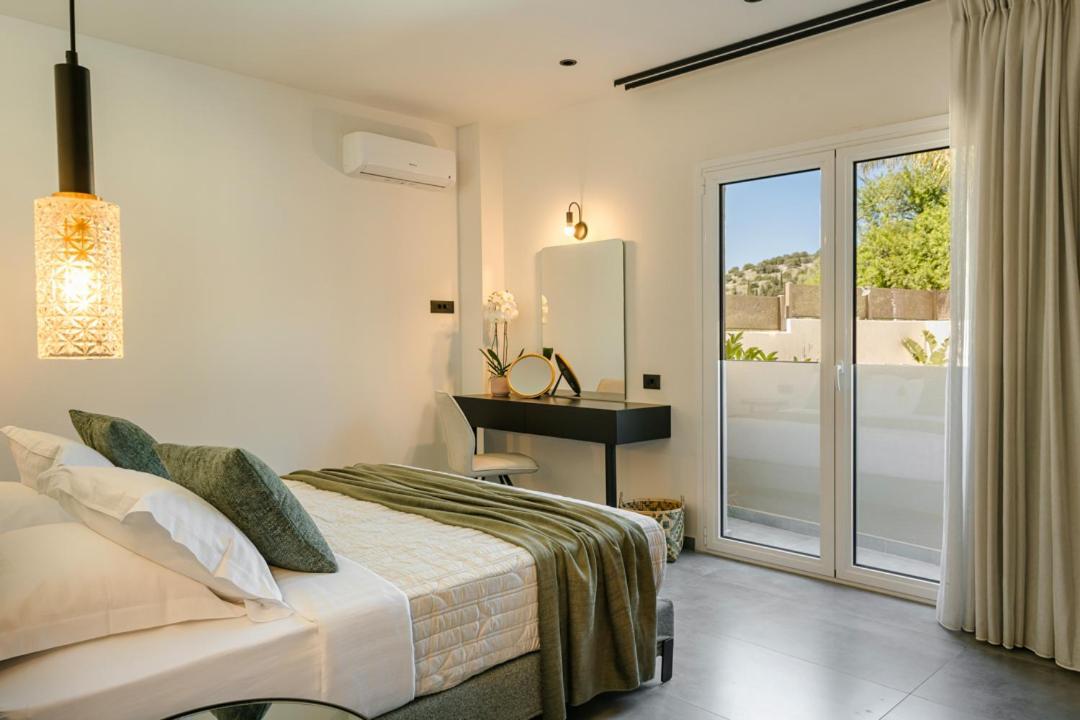 ארגוסטולי X Luxury Suites מראה חיצוני תמונה